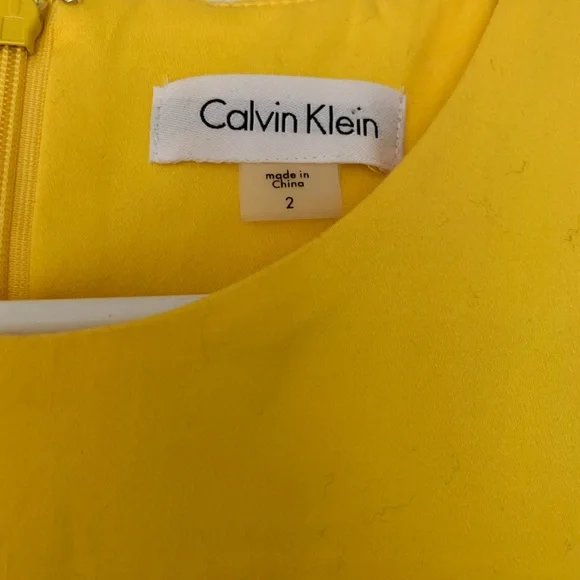 Calvin Klein dress in great shape. Just wore once. - Picture 2 of 3
